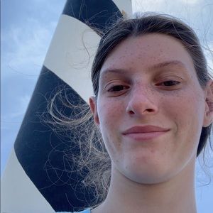 Meet your Posher, Rebecca